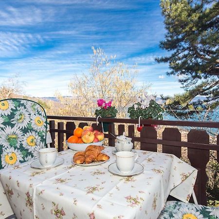 Comfy And Warm Ap With Balcony Surrounded With Beautiful Nature Lovran Dış mekan fotoğraf